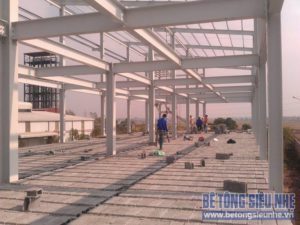 Thi công sàn bê tông nhẹ cho nhà khung thép 3 tầng của Công ty AROMA, Mỹ Hào - Hưng Yên