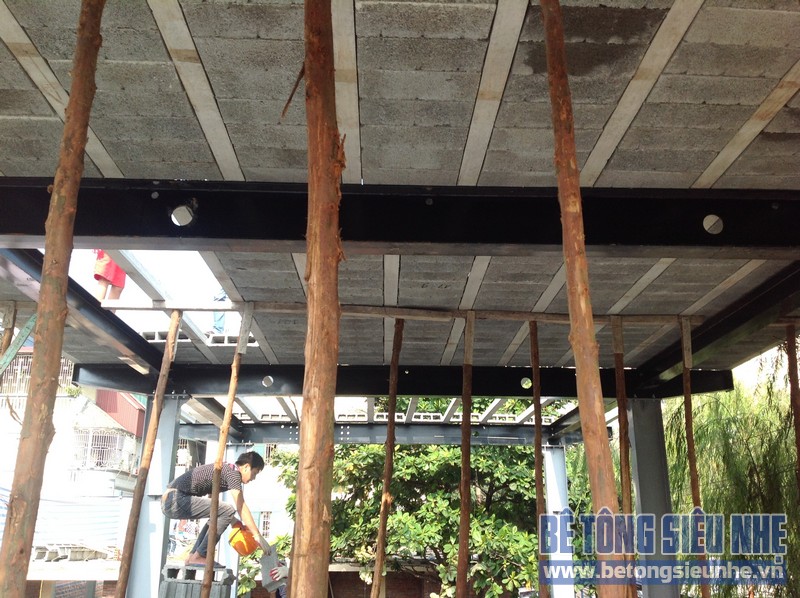 Thi công nhà khung thép, sàn bê tông nhẹ tại Ngọc Thụy, Long Biên