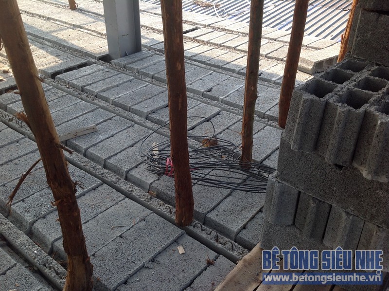 Thi công nhà khung thép, sàn bê tông nhẹ tại Ngọc Thụy, Long Biên