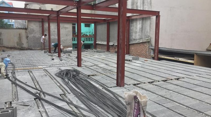 Lắp dựng nhà khung thép và sàn bê tông siêu nhẹ cho nhà xưởng tại Từ Sơn, Bắc Ninh - 09