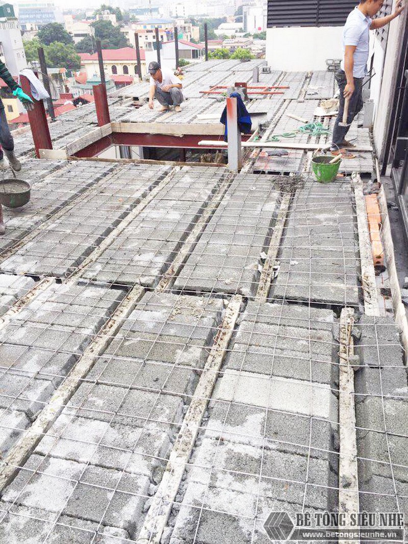 Làm nhà khung thép, sàn bê tông siêu nhẹ cho công trình 5 tầng tại Tây Hồ, Hà Nội - 04