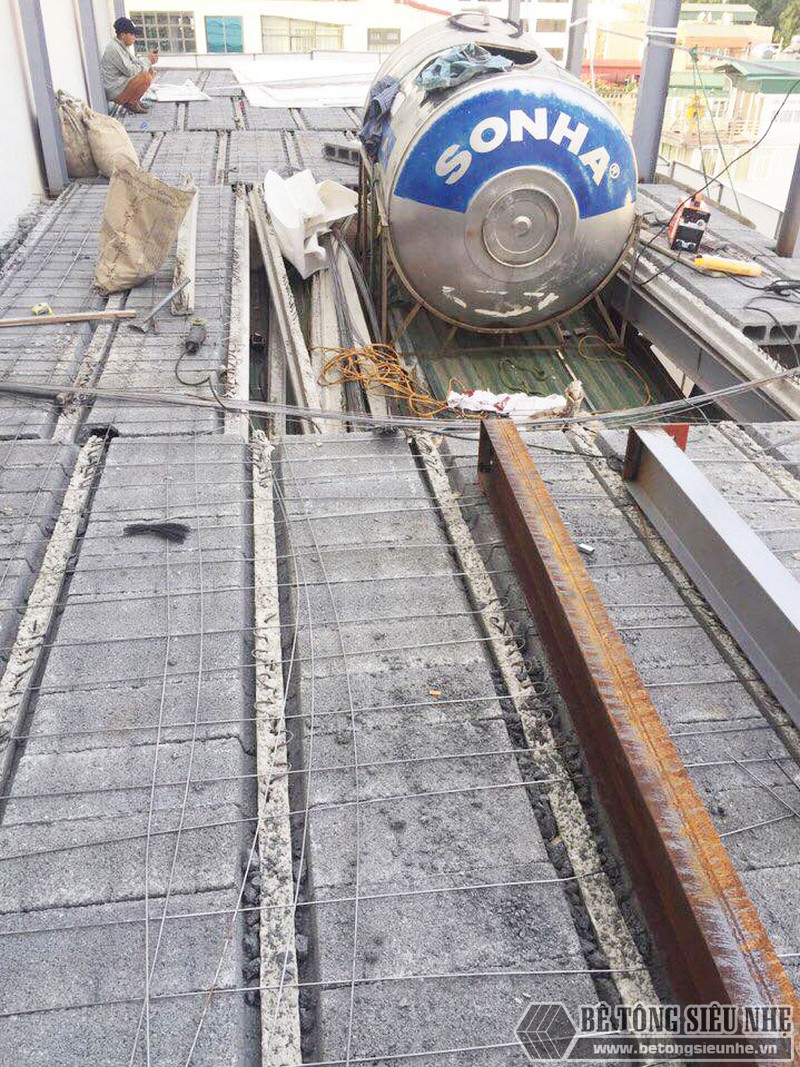 Làm nhà khung thép, sàn bê tông siêu nhẹ cho công trình 5 tầng tại Tây Hồ, Hà Nội - 05