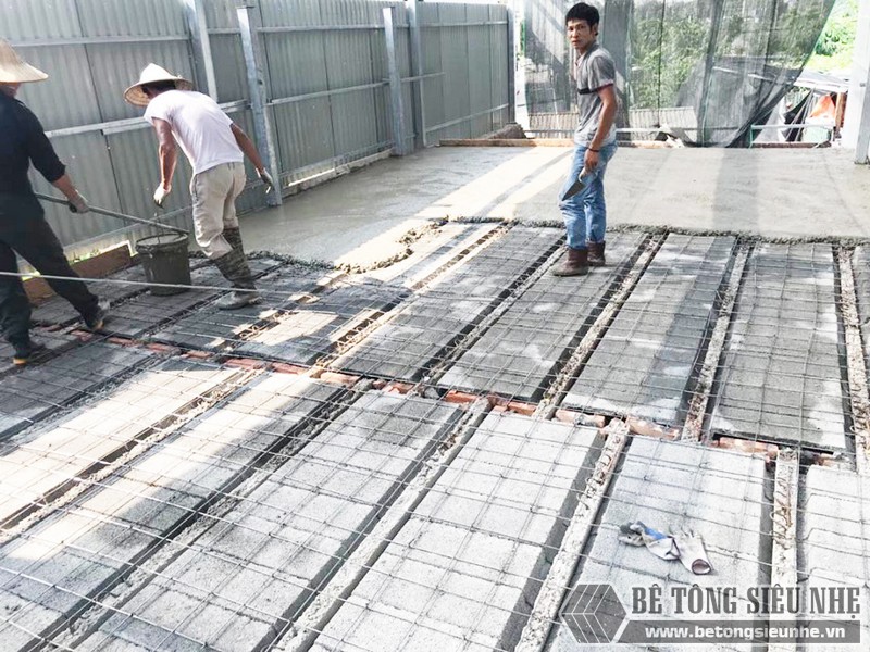 Công trình thực tế xây nhà bằng khung thép tiền chế và sàn bê tông nhẹ tại Thanh Xuân, Hà Nội - 04