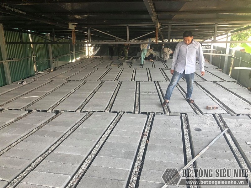 Thi công sàn bê tông nhẹ "hỏa tốc" cho nhà xưởng công ty vận tải tại Nguyễn Khoái - Thanh Trì - Hà Nội