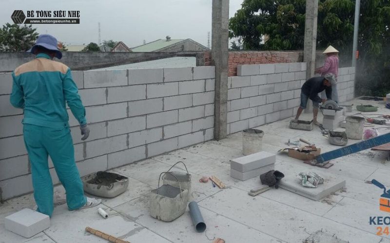 Quy trình thi công tường bê tông nhẹ đúng kỹ thuật Quy trình thi công tường bê tông nhẹ đúng kỹ thuật